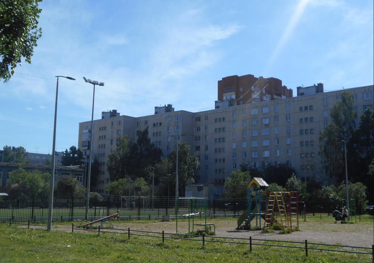Будапештская д. 106 к. 2